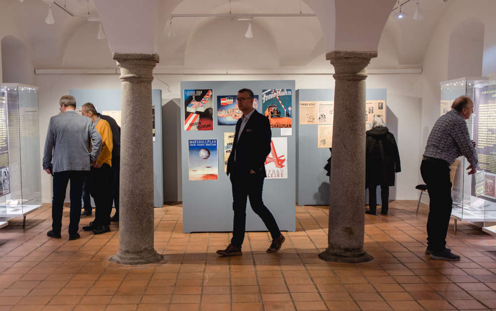 Impressionen der Ausstellungseröffnung. Foto: © Mühlviertler Schlossmuseum Freistadt. Flora Fellner.