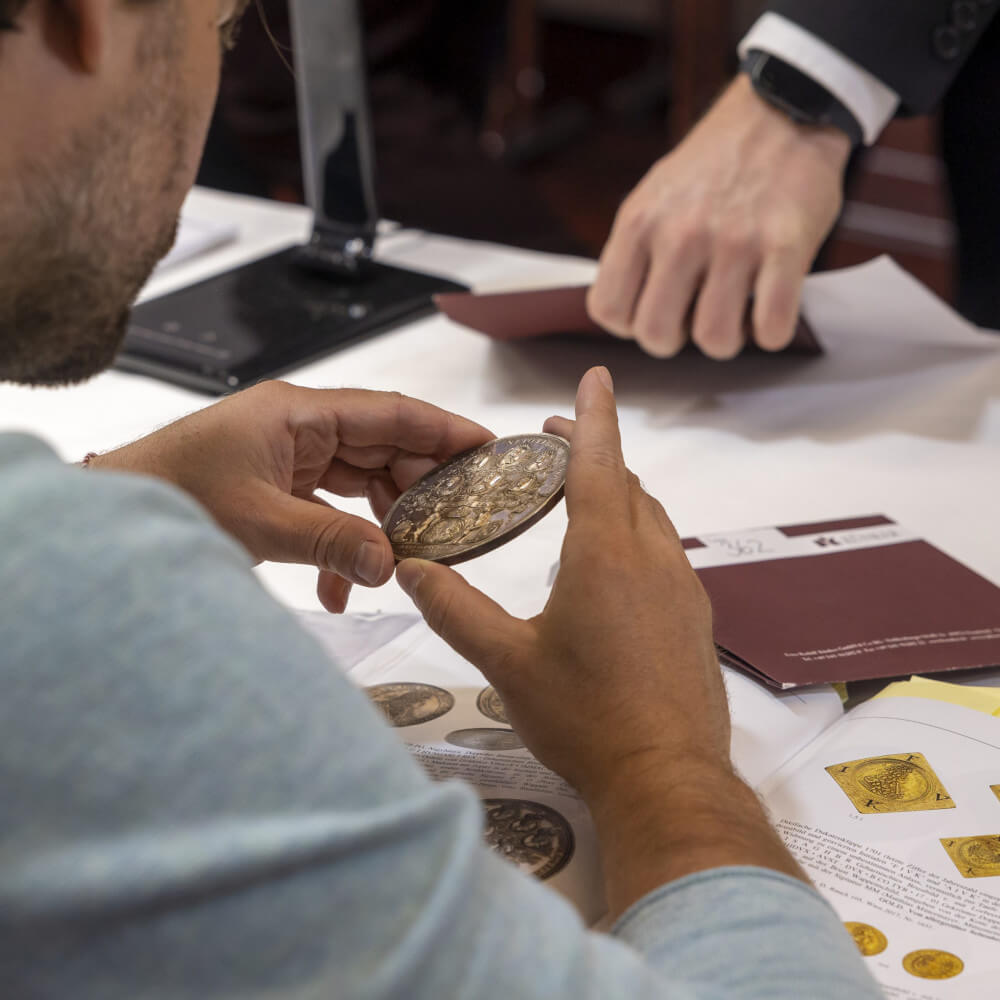 The day before the opening, the Künker Auction 400 took place. Photo: World Money Fair.