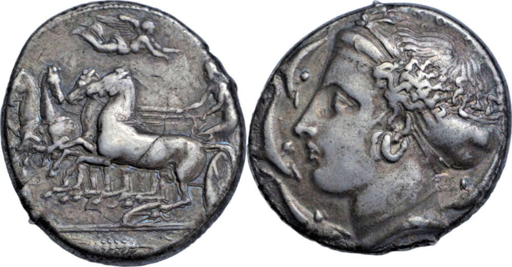 Griechen. Sizilien, Syrakus. Tetradrachme, ca. 405 v. Chr. Unsignierte Stempel von Parmenides. Sehr schön. Bermondsey Coins Ltd. Verkaufspreis: 14.251 EUR.