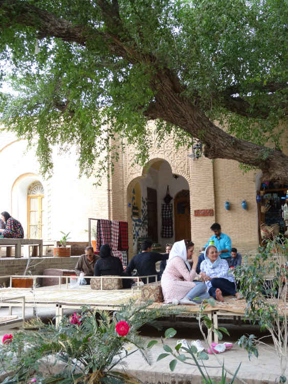 In the house of a wealthy merchant from Shushtar the Iranian Cultural Heritage Organization hosts a fantastic restaurant these days. Photo: KW. In the house of a wealthy merchant from Shushtar the Iranian Cultural Heritage Organization hosts a fantastic restaurant these days. Photo: KW.