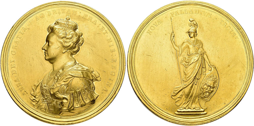 Gold medal commemorating the union of England and Scotland in 1707, unsigned by J. Croker. 70.5 mm diameter. 272.08 g. Attractive Very Fine. Estimate: CHF 25,000. From SINCONA Auction 96 (26 May 2025), No. 219. Gold medal commemorating the union of England and Scotland in 1707, unsigned by J. Croker. 70.5 mm diameter. 272.08 g. Attractive Very Fine. Estimate: CHF 25,000. From SINCONA Auction 96 (26 May 2025), No. 219.