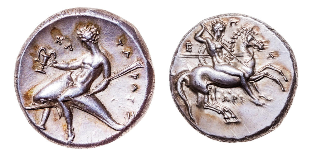 Los 3: Griechische Münzen, Italien, Tarentum. AR-Stater. Geprägt etwa 325-280 v. Chr. Ein außergewöhnliches Exemplar. Scharf geprägt mit einem attraktiv schillernden Farbton. Startpreis: 2.500 CHF. Los 3: Griechische Münzen, Italien, Tarentum. AR-Stater. Geprägt etwa 325-280 v. Chr. Ein außergewöhnliches Exemplar. Scharf geprägt mit einem attraktiv schillernden Farbton. Startpreis: 2.500 CHF.