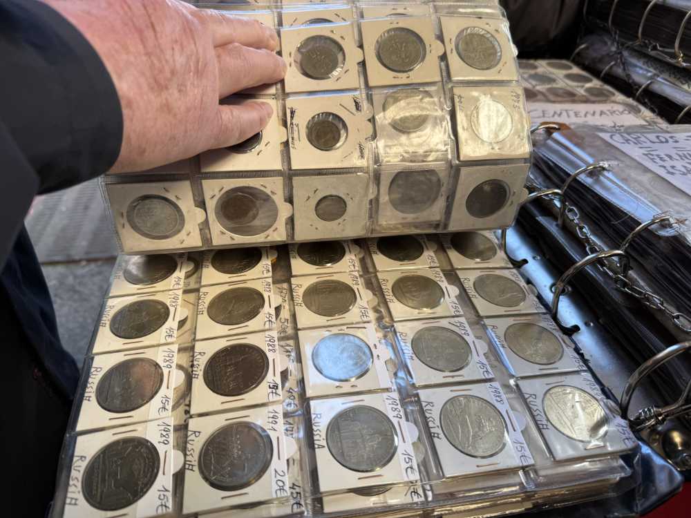 Wer einen Zweitmarkt für moderne Gedenkmünzen sucht: Hier ist er! Foto: KW